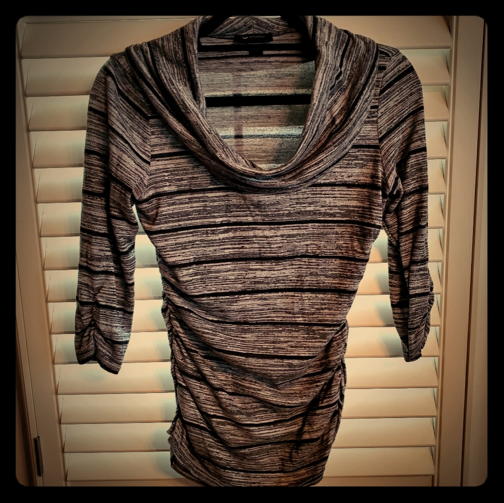 (3/$20) Grey Half-Sleeve Top